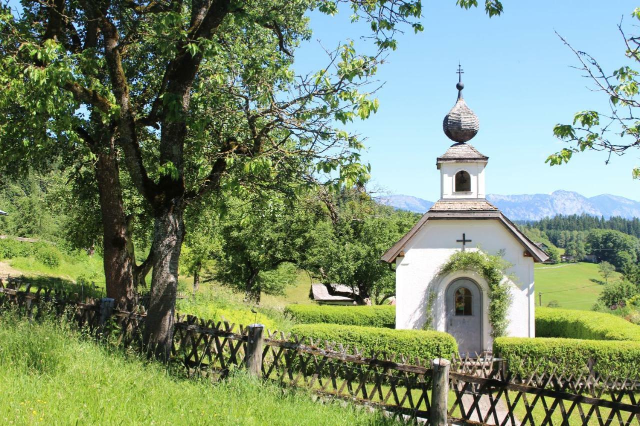 Lutzmannhof Villa Ирднинг Екстериор снимка